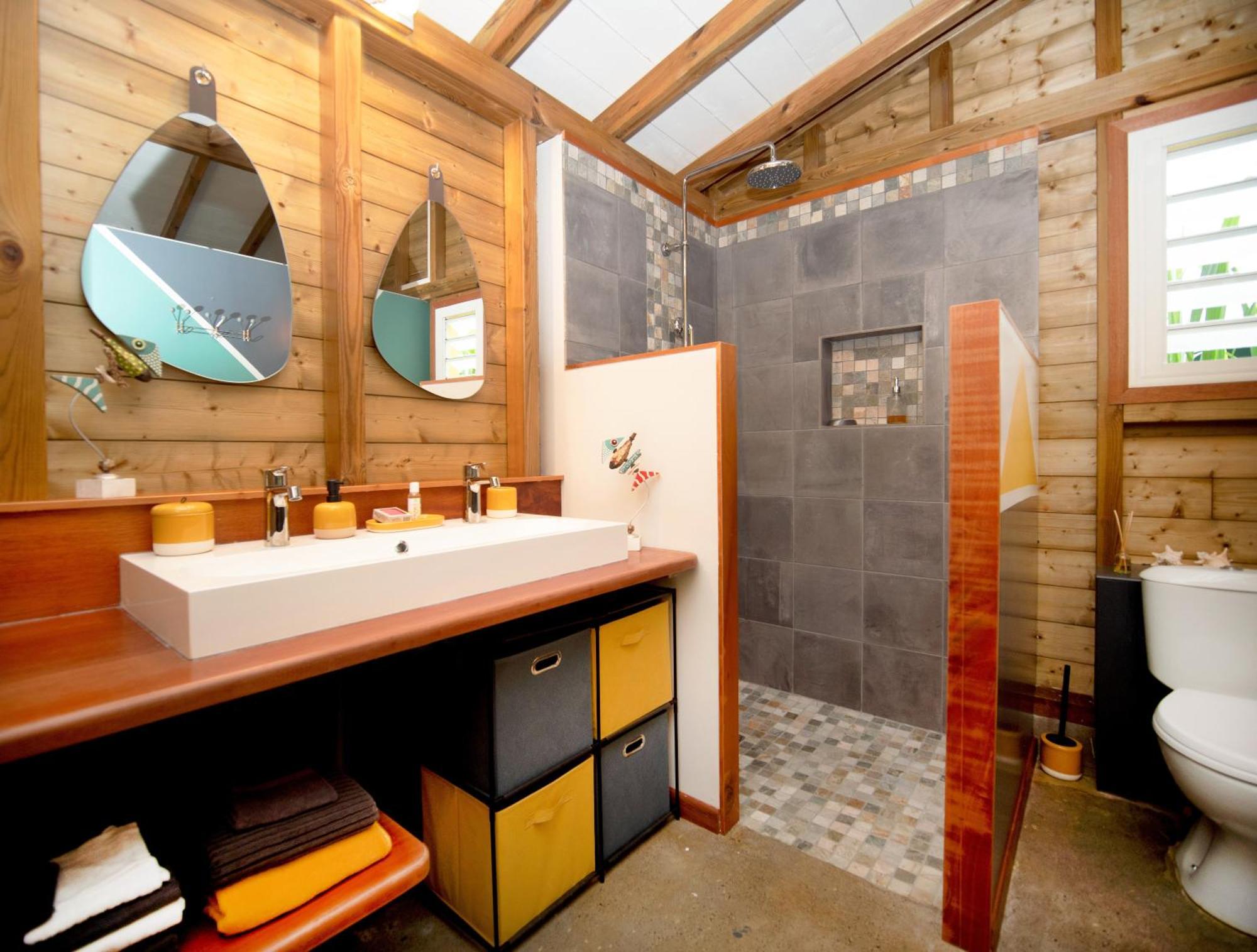 Bungalows Ti Lodge Martinique - Pres De La Plage Avec Jacuzzi Prive Sainte-Luce Exterior foto